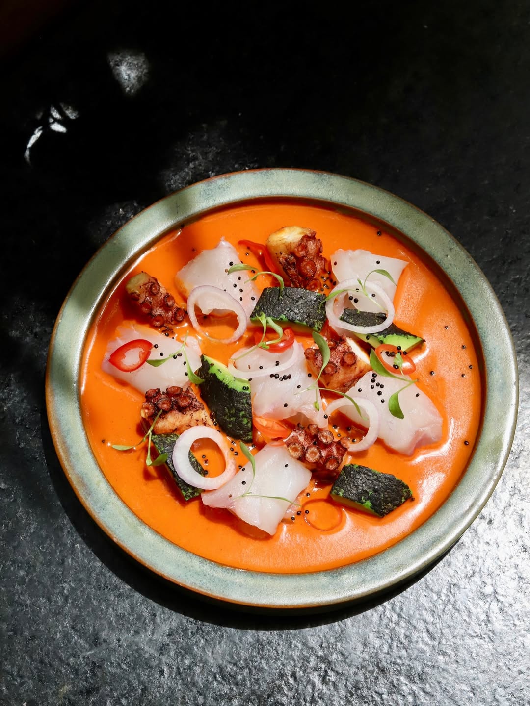 Plato de cocina nikkei en Osaka Buenos Aires